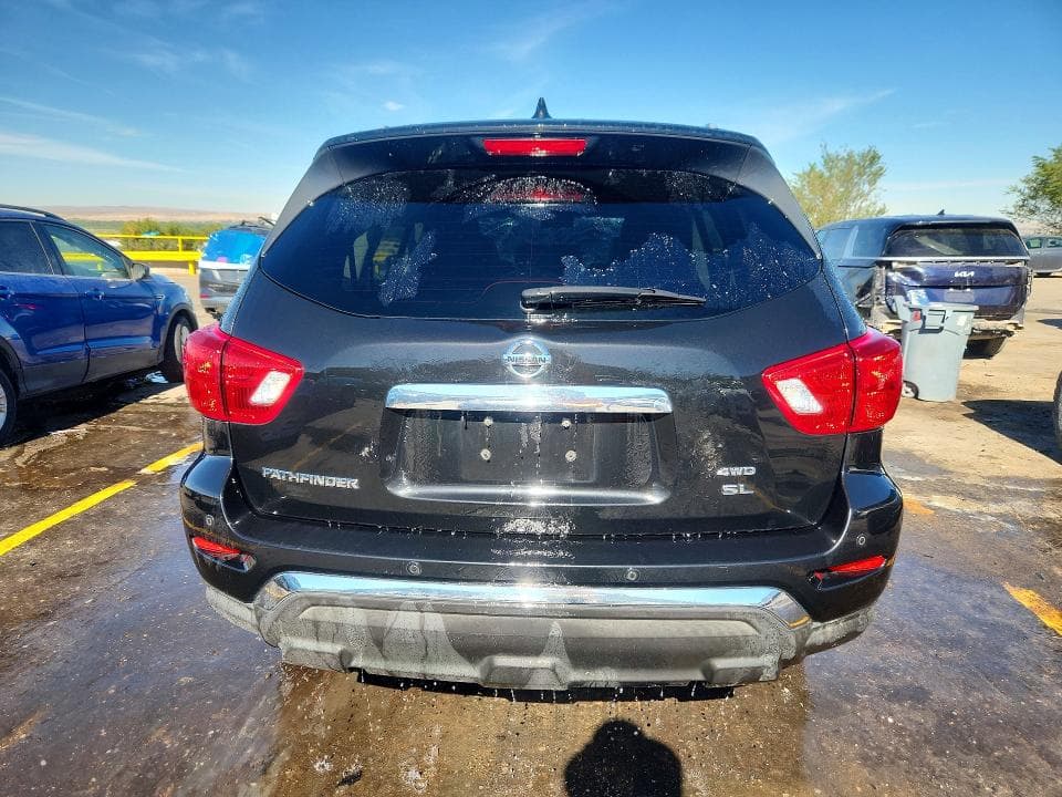 2019 NISSAN PATHFINDER SL 6