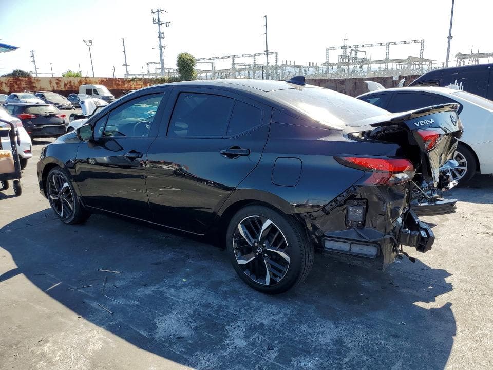 2023 NISSAN VERSA SR 2