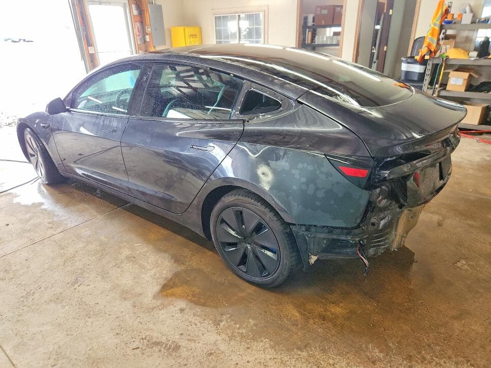 2024 TESLA MODEL 3 2
