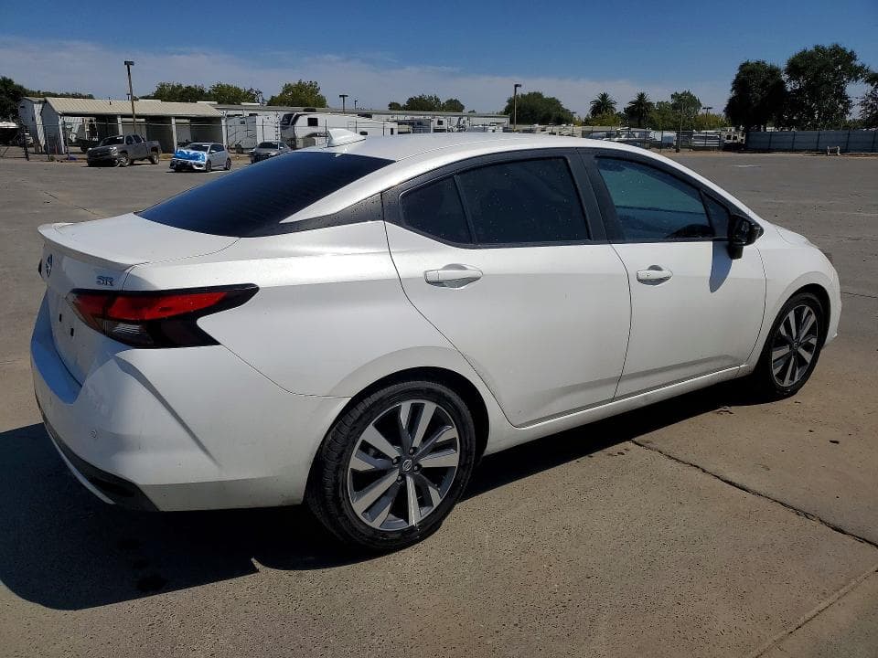 2020 NISSAN VERSA SR 3