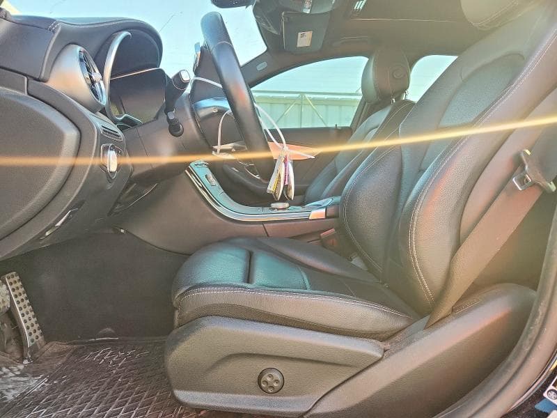 2020 MERCEDES-BENZ C 300 7