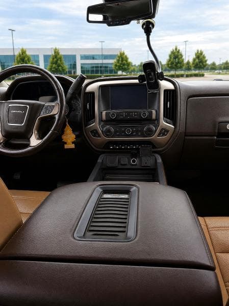 2017 GMC SIERRA K3500 DENALI 9