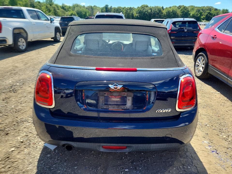 2017 MINI COOPER 6