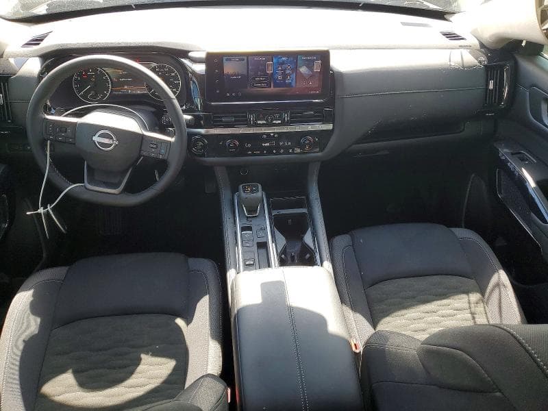 2026 NISSAN PATHFINDER SV 8