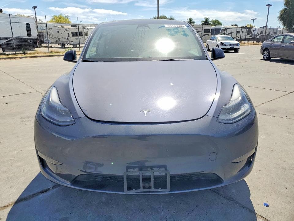 2023 TESLA MODEL Y 5