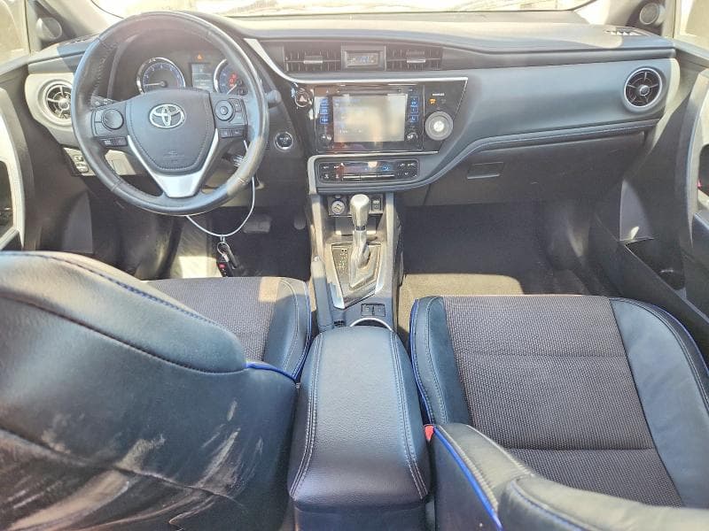 2017 TOYOTA COROLLA SE 8