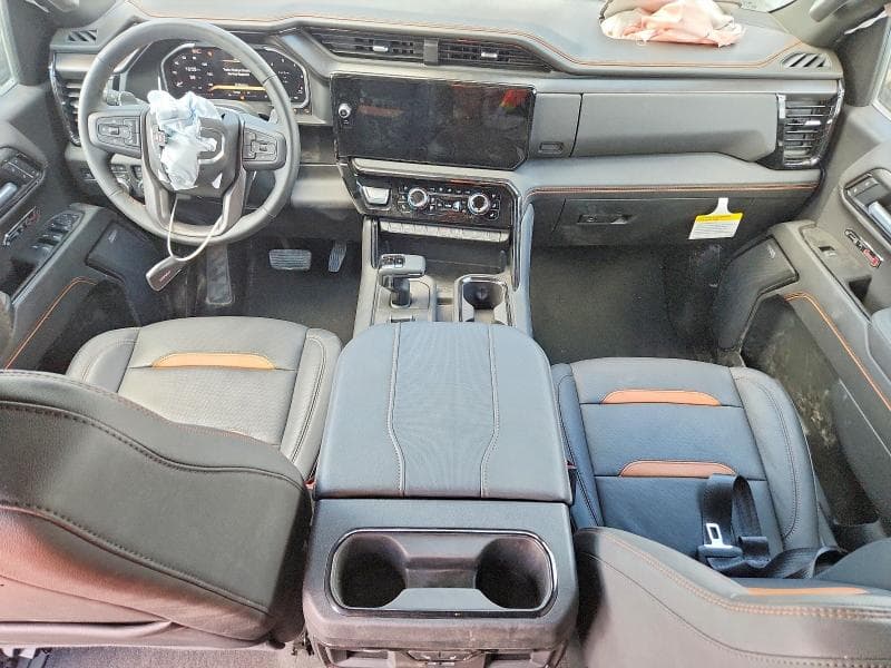 2026 GMC SIERRA K1500 AT4 8