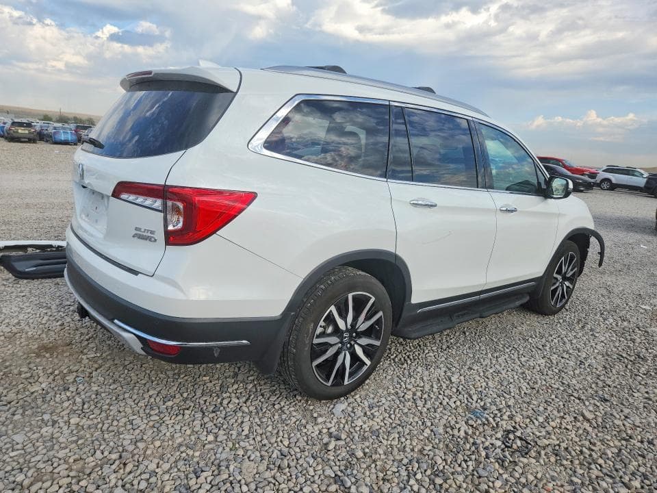 2021 HONDA PILOT ELITE 3