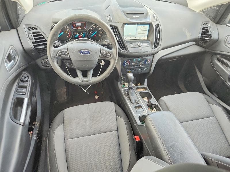 2017 FORD ESCAPE SE 8