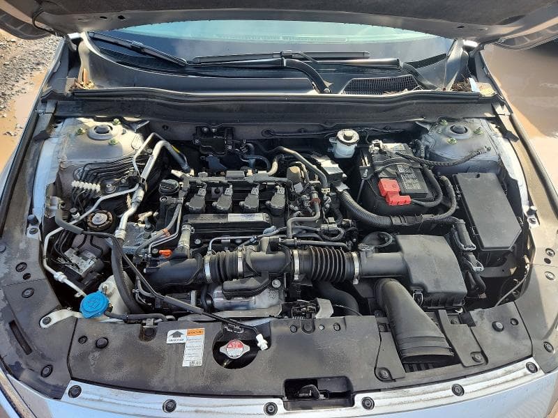 2019 HONDA ACCORD EX 11