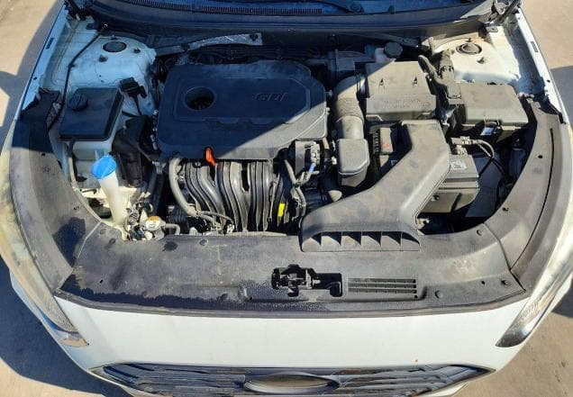 2018 HYUNDAI SONATA SE 11