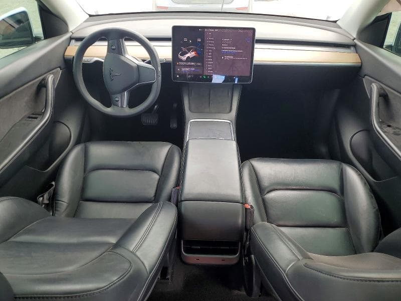 2022 TESLA MODEL Y 8
