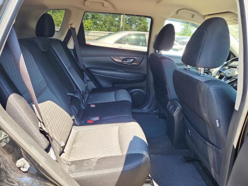2017 NISSAN ROGUE S 11