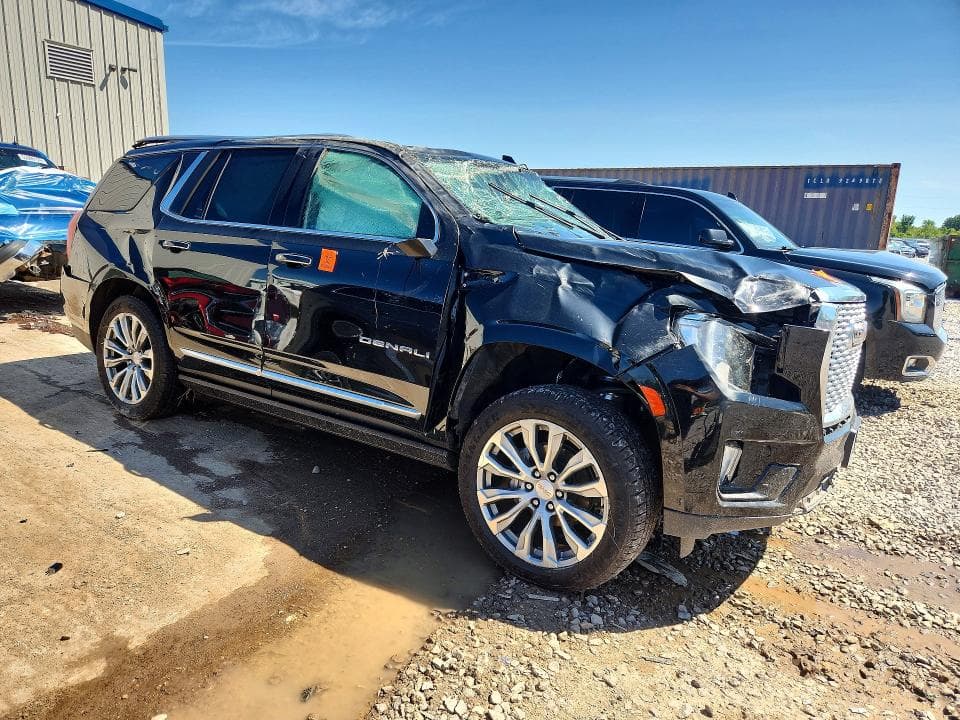 2021 GMC YUKON DENALI 4