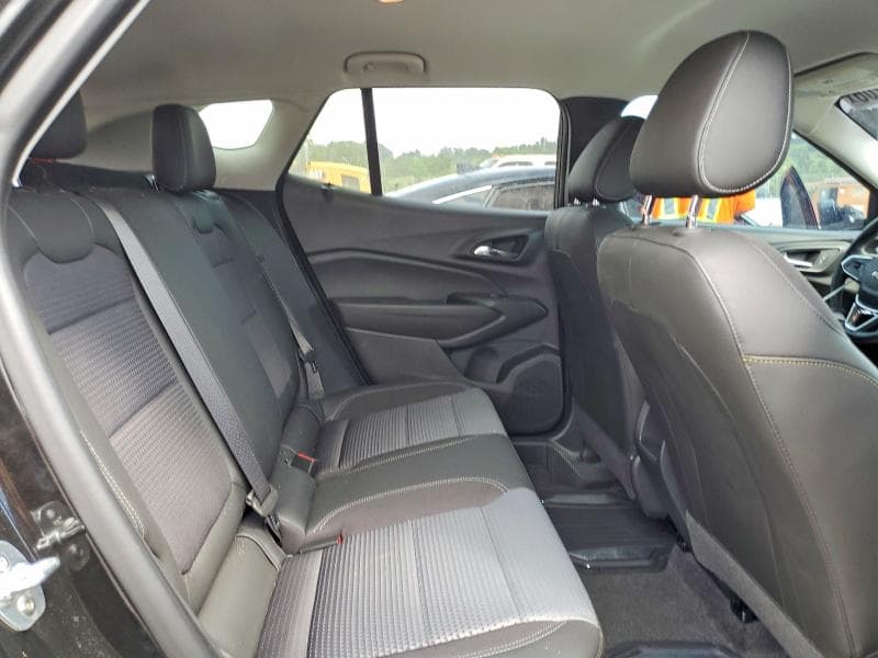 2025 CHEVROLET TRAX 1LT 11