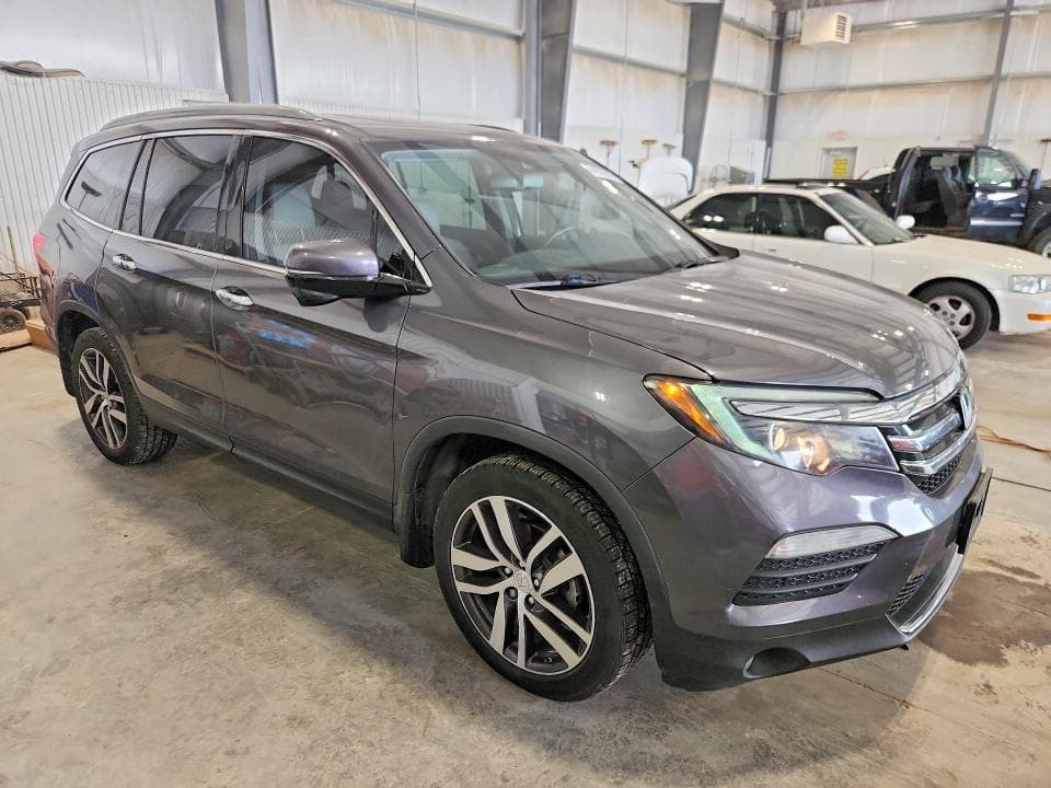 2017 HONDA PILOT TOURING 4