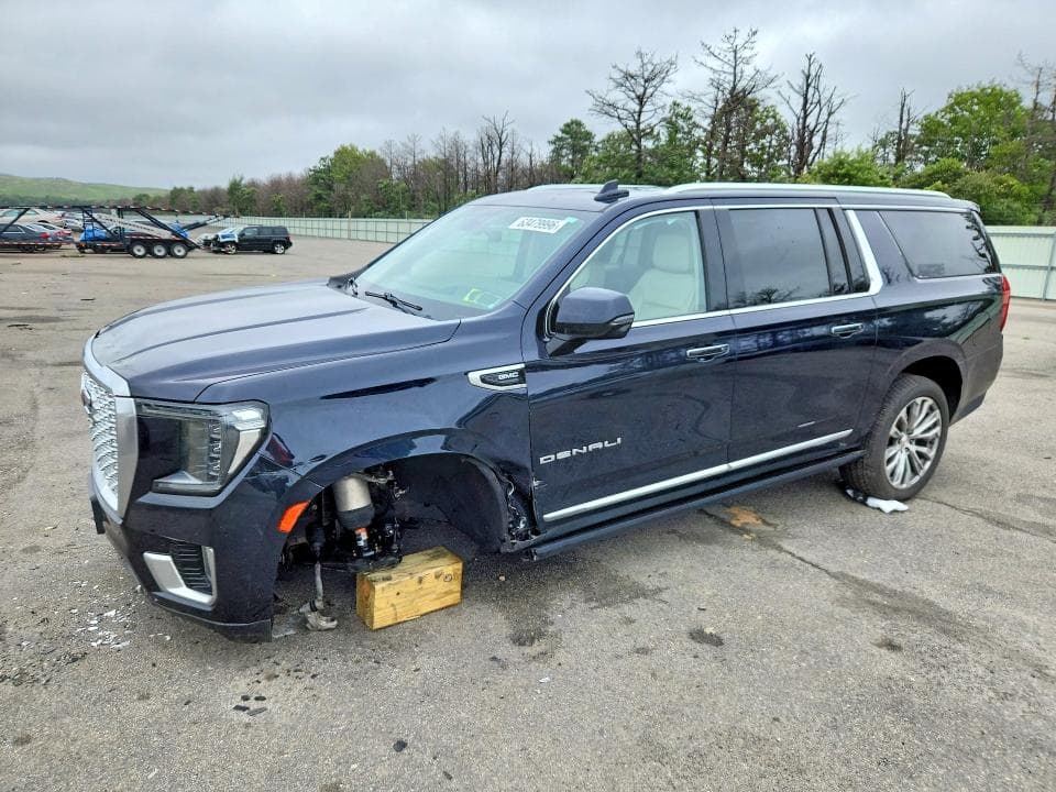 2021 GMC YUKON XL DENALI - 1