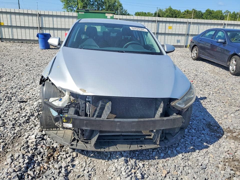 2017 HYUNDAI ELANTRA SE 5