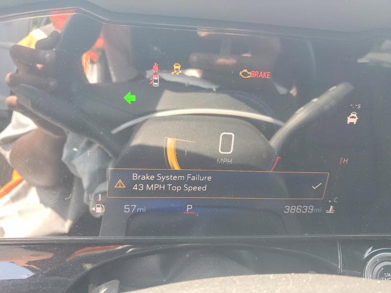 2025 CHEVROLET TRAX 2RS 9