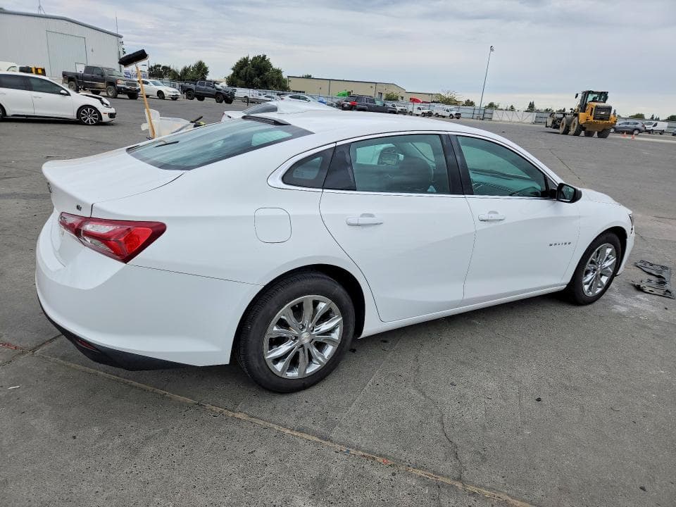 2019 CHEVROLET MALIBU LT 3