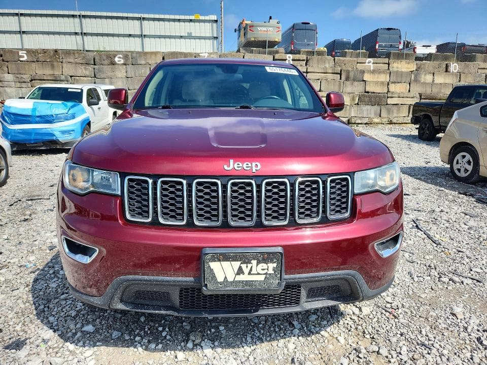 2018 JEEP GRAND CHEROKEE LAREDO 5