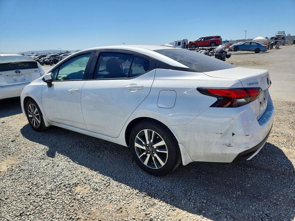 2025 NISSAN VERSA SV 2