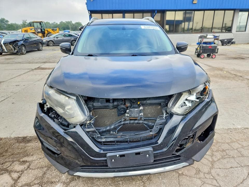2018 NISSAN ROGUE SV 5
