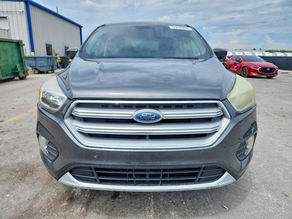2017 FORD ESCAPE SE 5