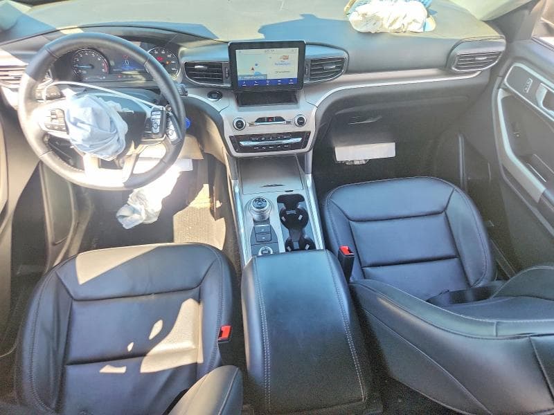 2023 FORD EXPLORER XLT 8