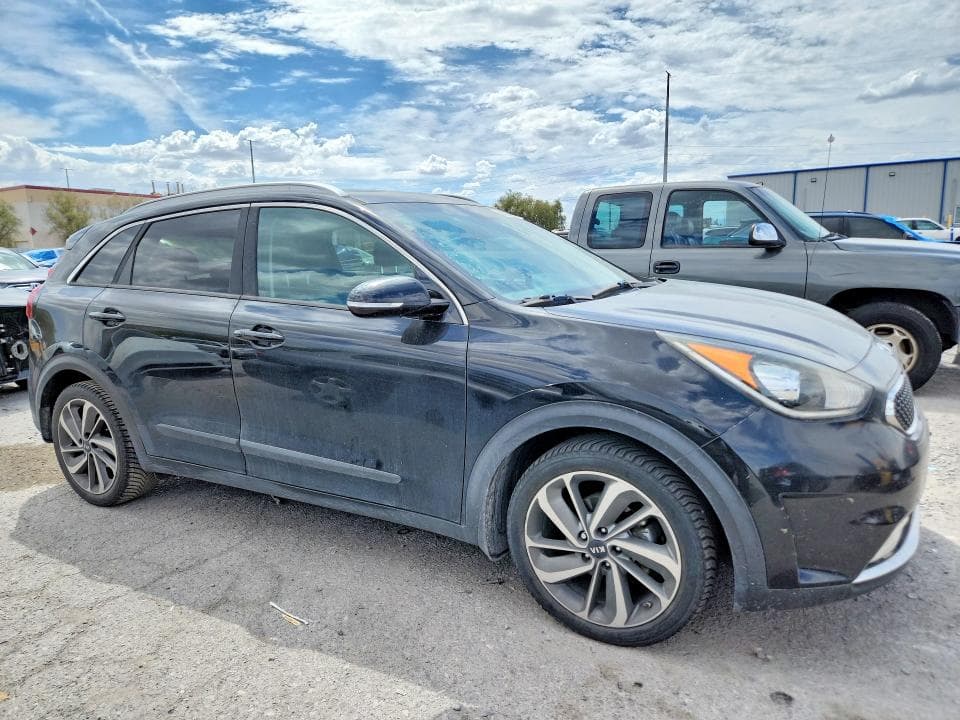 2017 KIA NIRO EX TOURING 4