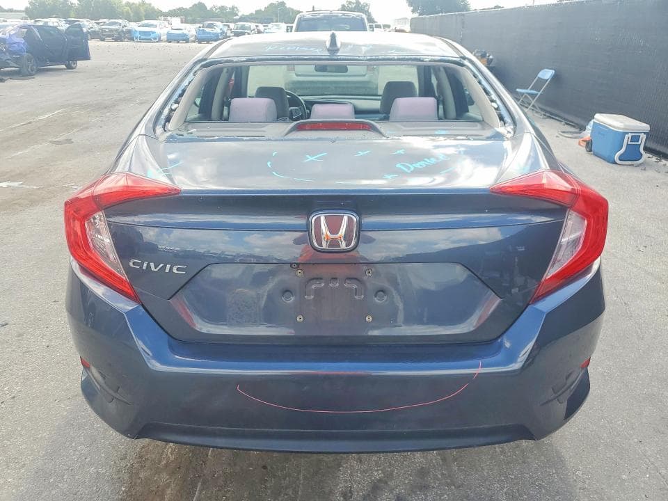 2018 HONDA CIVIC EX 6