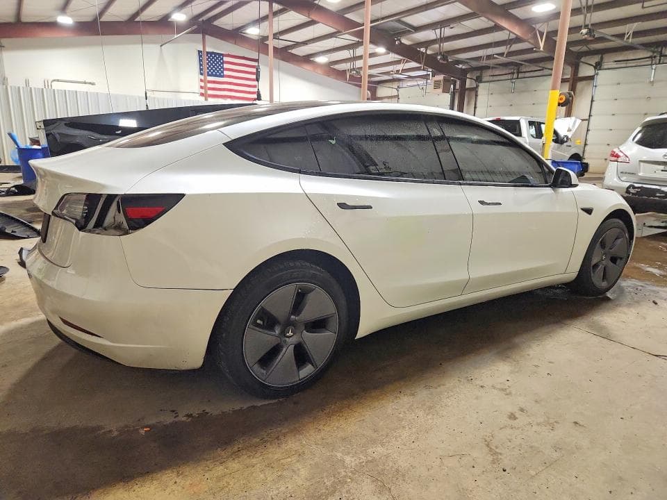 2023 TESLA MODEL 3 3