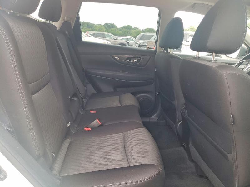 2019 NISSAN ROGUE SV 11