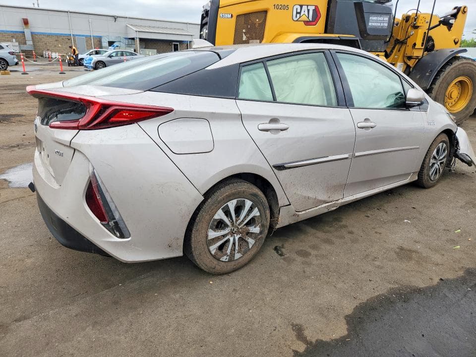2020 TOYOTA PRIUS PRIME XLE 3