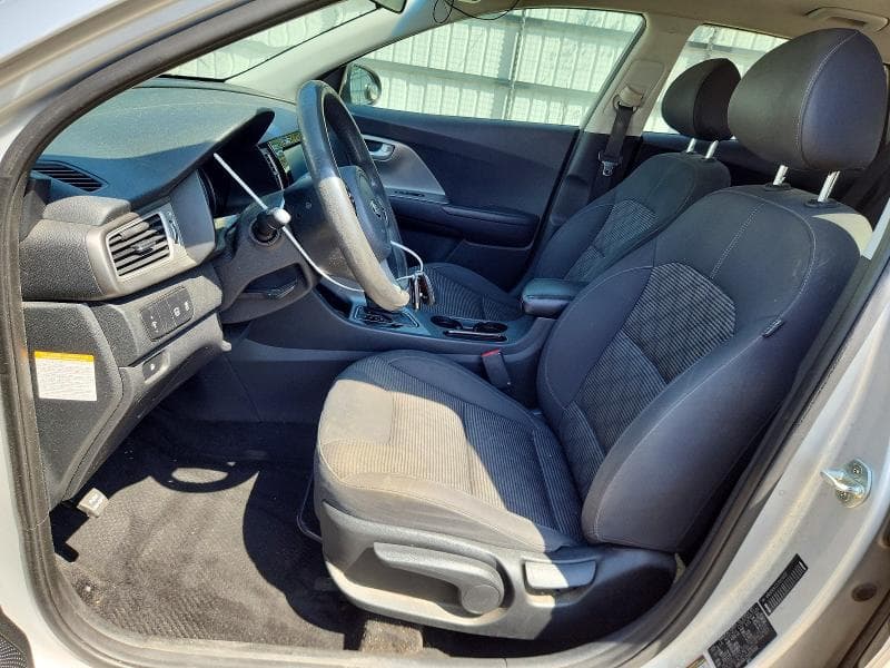 2018 KIA NIRO LX 7