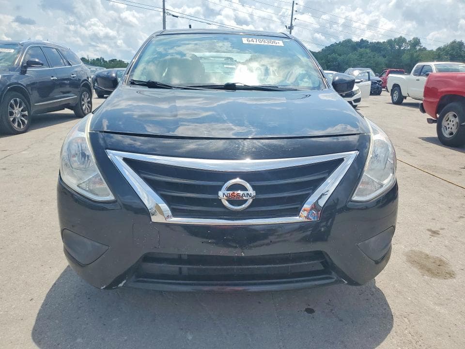 2022 NISSAN VERSA 1.6 SV 5
