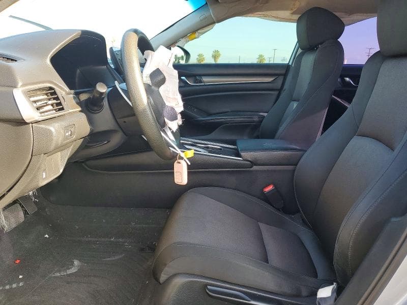 2018 HONDA ACCORD LX 7