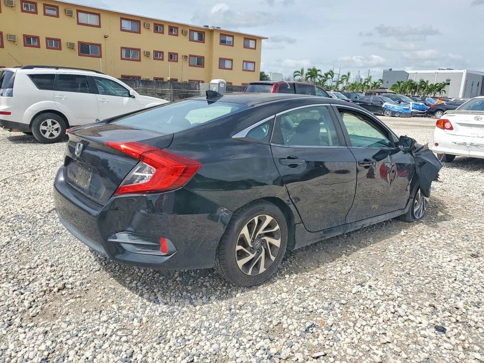 2018 HONDA CIVIC EX 3