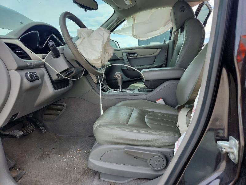 2017 CHEVROLET TRAVERSE LS 7