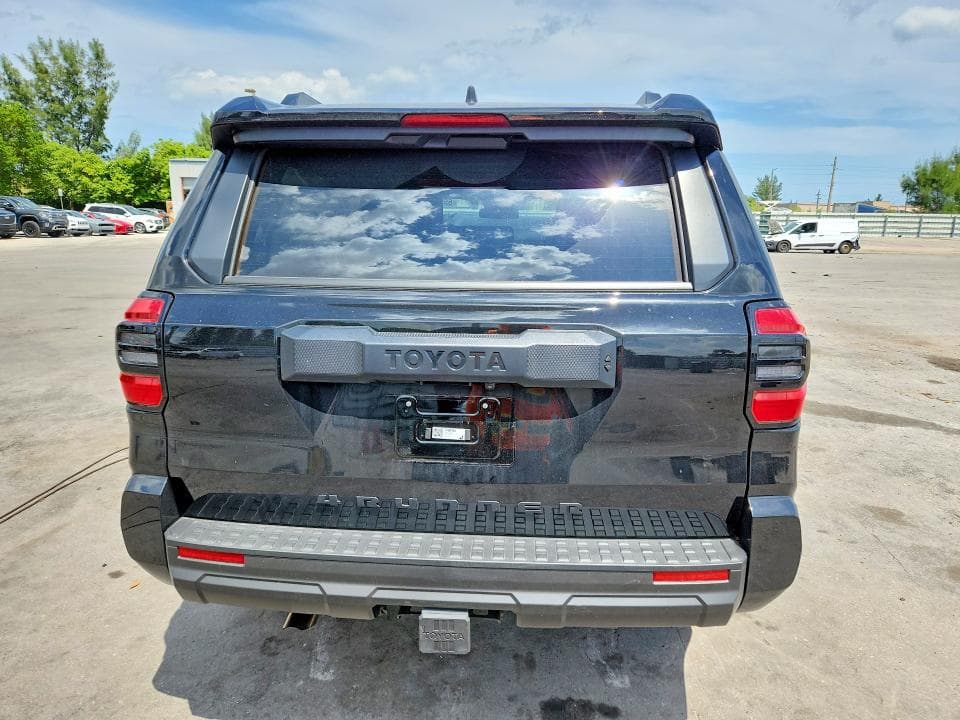2026 TOYOTA 4RUNNER SR5 6