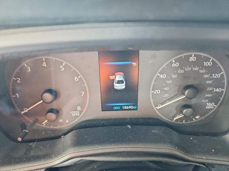 2025 TOYOTA COROLLA LE 9