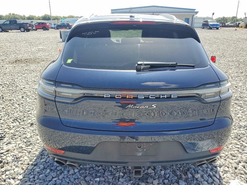 2020 PORSCHE MACAN S 6