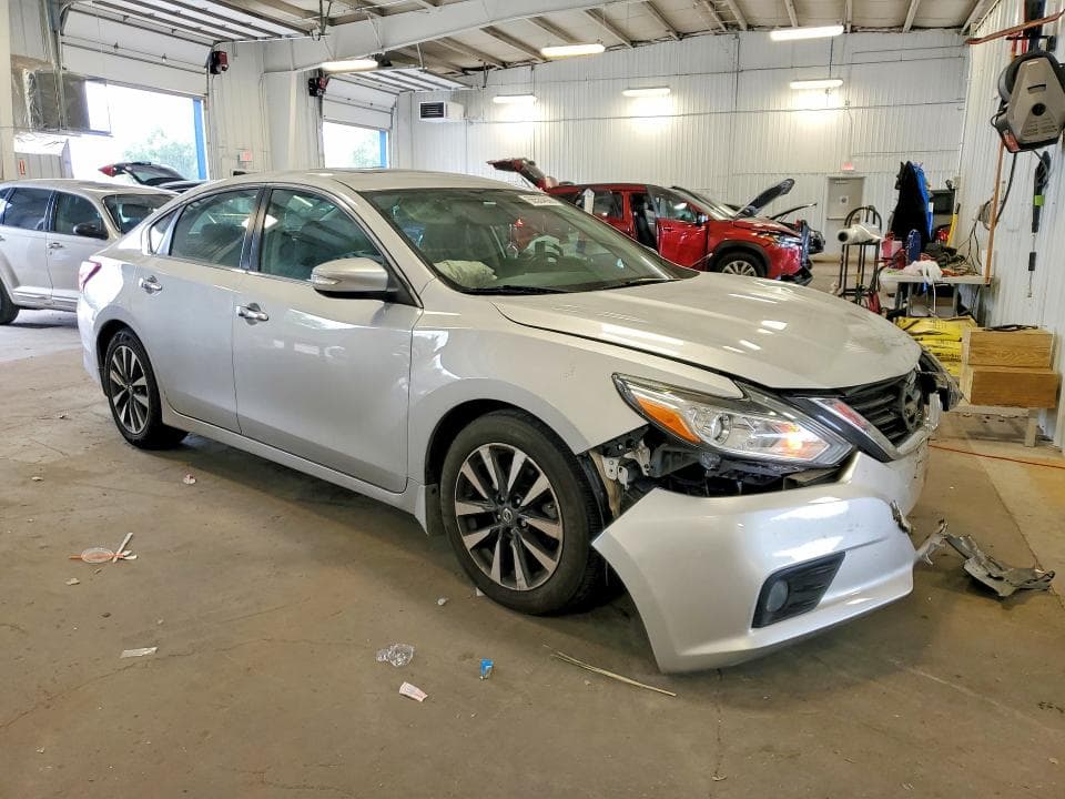 2017 NISSAN ALTIMA 2.5 SV 4
