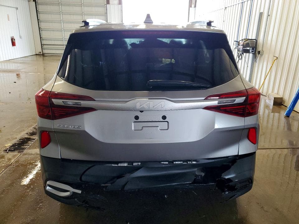 2022 KIA SELTOS S 6