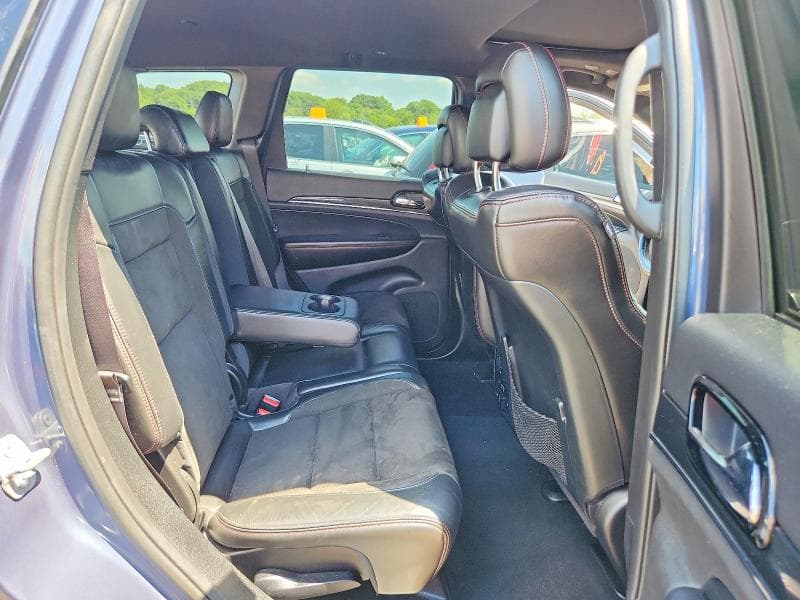 2020 JEEP GRAND CHEROKEE TRAILHAWK 11