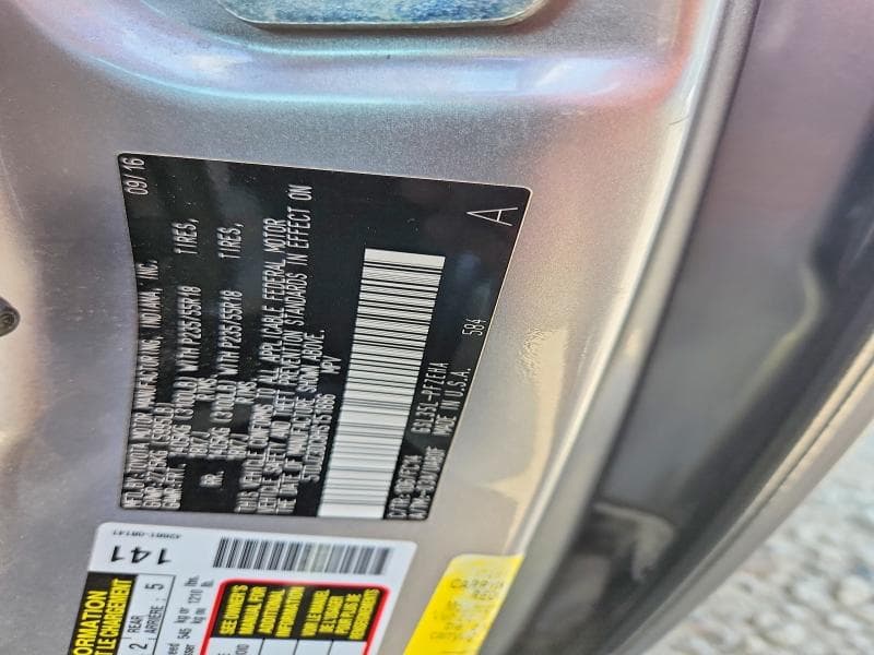 2017 TOYOTA SIENNA LE 13