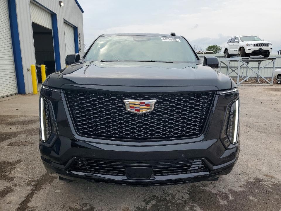 2026 CADILLAC ESCALADE ESV PLATINUM LUXURY 5