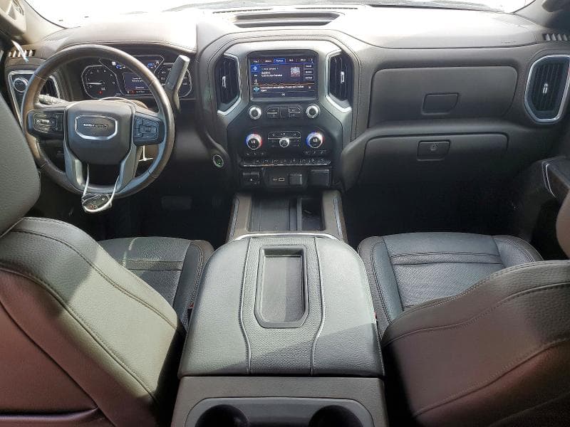 2022 GMC DENALI PICKUP 8