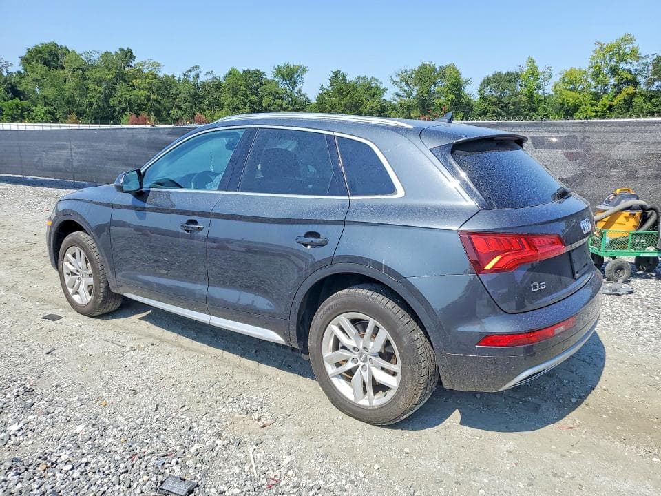 2020 AUDI Q5 PREMIUM 2