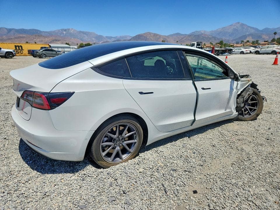 2022 TESLA MODEL 3 3